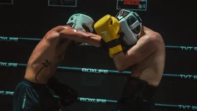 Қазақстандық спортшы UFC ұйымымен келісімшартқа отырды, сурет - Zakon.kz жаңалық 31.03.2026 09:25