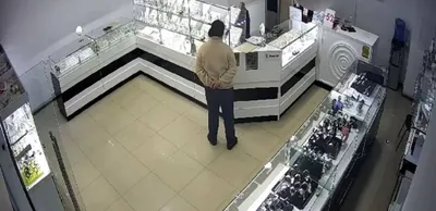 Оралда полицейлер алтын алқа ұрлаған күдіктіні анықтады, сурет - Zakon.kz жаңалық 02.04.2026 18:44