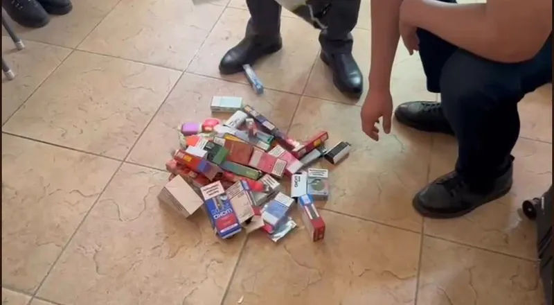 Шымкентте заңсыз айналымнан 500-ге жуық вейп тәркіленді