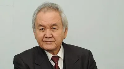 Өмірзақ Айтбаев, филолог, мерейтой, сурет - Zakon.kz жаңалық 03.04.2026 22:20