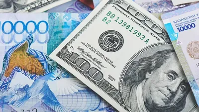 Сарапшы доллар бағамы 440 теңгеге дейін түсуі мүмкін екенін болжады