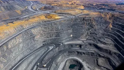 Өнеркәсіп және құрылыс министрі Ерсайын Нағаспаев депутаттық сауалға берген жауабында ірі кен өндірушілердің сатып алу кезінде отандық өнім өндірушілерді басымдықпен қолдану механизмін жетілдіру жоспарын бөлісті, деп хабарлайды Zakon.kz тілшісі., сурет - Zakon.kz жаңалық 06.04.2026 13:27