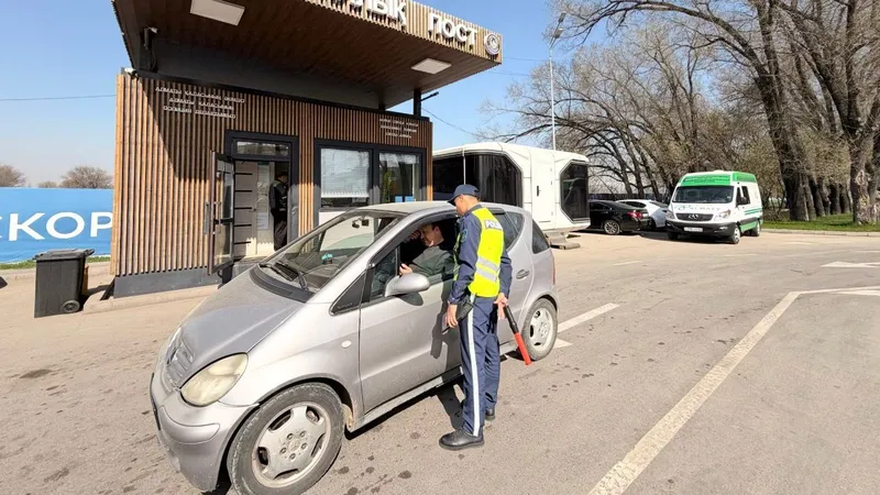 Алматыда автокөліктерді тексеру барысында шығарындылардың шекті нормадан асып кету деректері анықталды