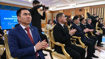 Мемлекет басшысы Қасым-Жомарт Тоқаев зияткерлік мұраны дәріптеу және ұлы ойшылдардың еңбегін кеңінен насихаттаудың маңызына тоқталды, деп хабарлайды Zakon.kz., сурет - Zakon.kz жаңалық 10.04.2026 13:38