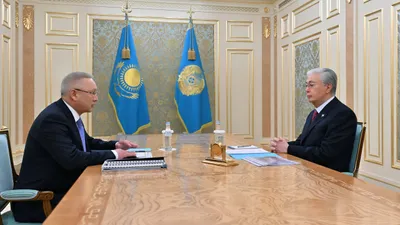 Мемлекет басшысы Жетісу облысының әкімі Бейбіт Исабаевты қабылдады, сурет - Zakon.kz жаңалық 14.04.2026 13:20