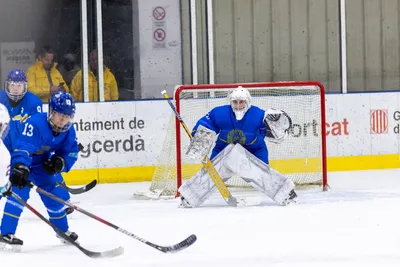 Хоккейден әйелдер арасындағы әлем чемпионаты: Қазақстан екінші матчта жеңілді, сурет - Zakon.kz жаңалық 14.04.2026 19:17