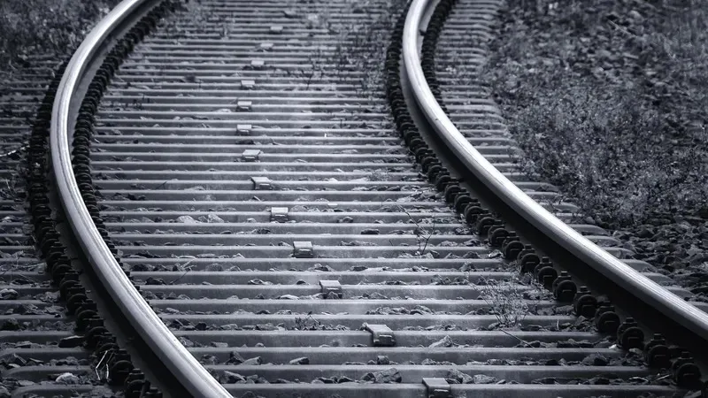 Вьетнамда пойыз трактормен соқтығысты