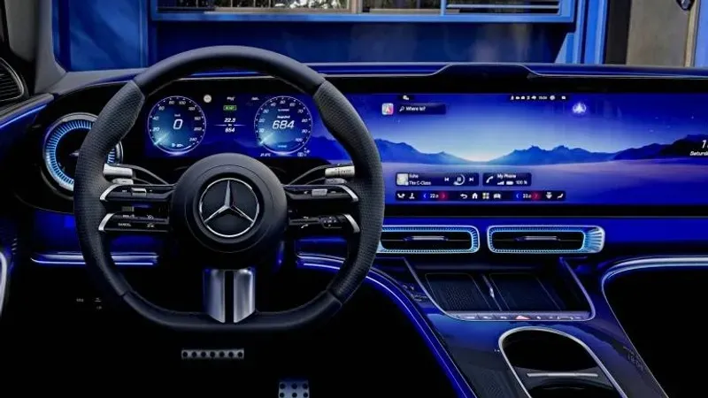 Mercedes-Benz компаниясының жаңа C-Class моделі алып экранымен жұртты таңғалдырды