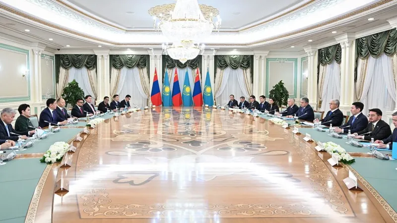 Қазақстан-Моңғолия байланысы: жаңа жобалар іске қосылады