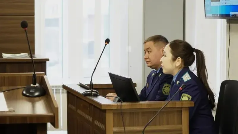 Прокурор блогер жұп Жанәбілов пен Төлегеноваға 4 жылға дейін жаза сұрады