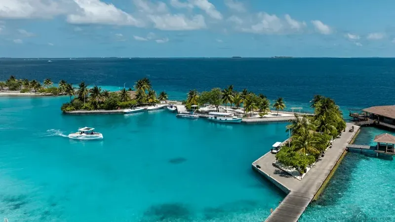 Мальдив аралдарына қауіп төніп тұр: алып айсбергтің ыдырауы алаңдатарлық болжамға себеп болды