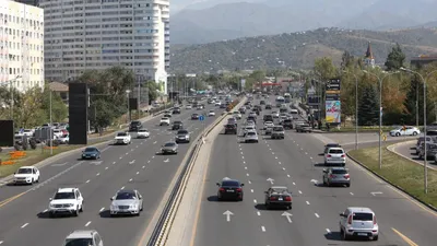 Алматыда 28 сәуірден бастап төмен эмиссиялы аймақтың (LEZ) техникалық пилоттық жобасы іске қосылды. Бұл туралы қалалық Экология және қоршаған орта басқармасының өкілдері хабарлады., сурет - Zakon.kz жаңалық 30.04.2026 11:43