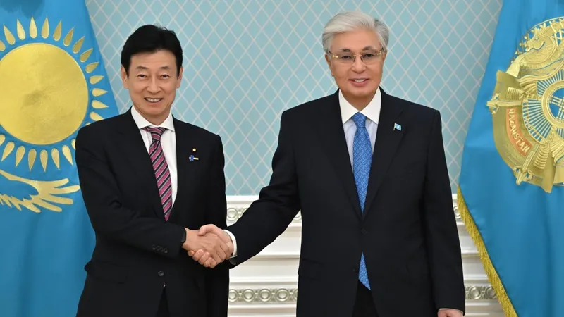 Қасым-Жомарт Тоқаев Жапония парламентінің Қазақстанмен достық лигасының төрағасын қабылдады