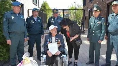 Алматыда Ұлы Отан соғысының ардагері Иван Бегунов 101 жасқа толды, сурет - Zakon.kz жаңалық 15.04.2026 16:34
