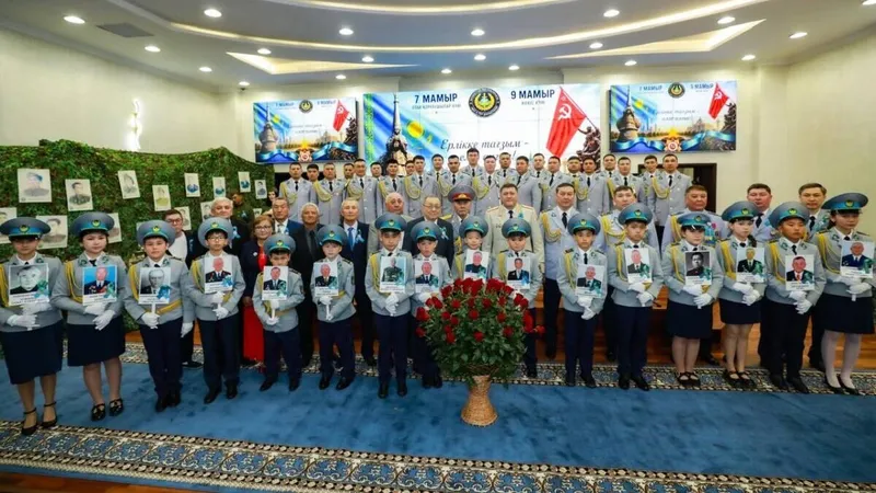 Астанадағы полиция департаментінде Отан қорғаушылар күні мен Жеңістің 81 жылдығына арналған салтанатты іс-шара өтті