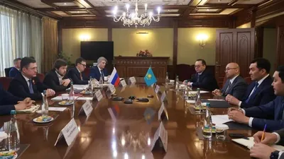 Мәскеуде ҚР Энергетика министрі Ерлан Ақкенженов Ресей энергетикалық блогының басшылығымен бірқатар кездесулер өткізді. Бұл туралы 2026 жылғы 7 мамырда ҚР Энергетика министрлігінің баспасөз қызметі хабарлады, деп жазады Zakon.kz., сурет - Zakon.kz жаңалық 07.05.2026 14:45