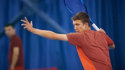 Қазақстандық теннисші Григорий Ломакин Үндістандағы турнирдің жартылай финалына шықты, сурет - Zakon.kz жаңалық 14.05.2026 19:12