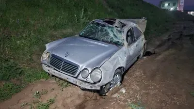 Алматыда жүргізуші куәлігі жоқ жас жігіт көлік басқарып, апатқа ұшырады, сурет - Zakon.kz жаңалық 14.05.2026 09:29