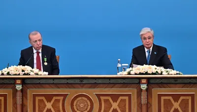 Тоқаев Ердоғанмен кездесудің қорытындысы бойынша баспасөз конференциясын өткізді, сурет - Zakon.kz жаңалық 14.05.2026 17:23
