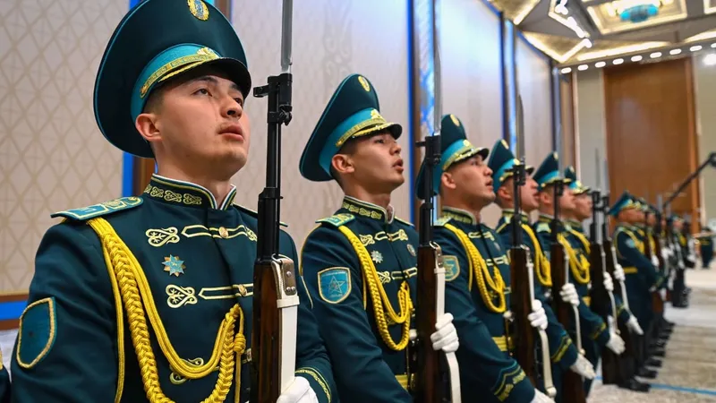 Кения Президенті Уильям Рутоны ресми қарсы алу рәсімі, сурет - Zakon.kz жаңалық 20.05.2026 12:27