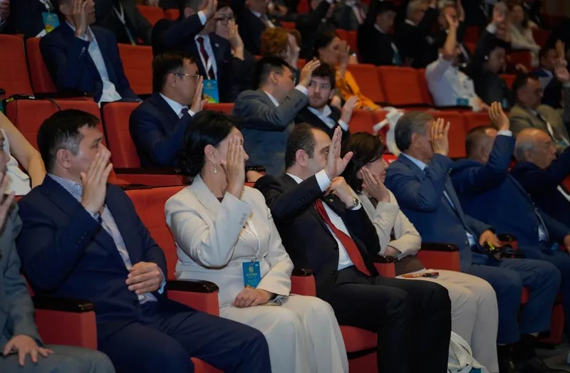 Қарар, Астана, Алтын Орда, ғалымдар, халықаралық симпозиум, сурет - Zakon.kz жаңалық 20.05.2026 20:03