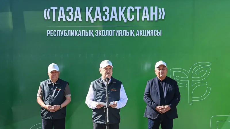 Қызылордада коммуналдық сала үздіктері марапатталып, техникамен қамтамасыз етілді, сурет - Zakon.kz жаңалық 23.05.2026 15:32