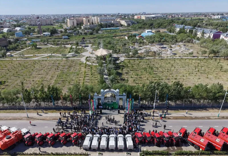 Қызылордада коммуналдық сала үздіктері марапатталып, техникамен қамтамасыз етілді, сурет - Zakon.kz жаңалық 23.05.2026 15:32