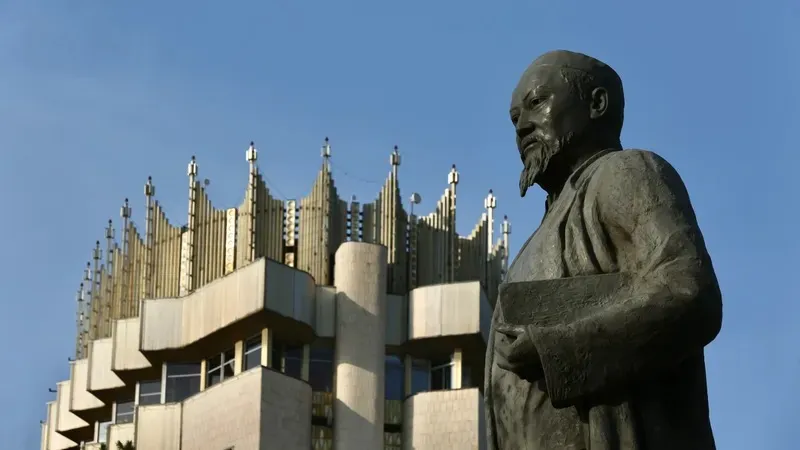 Абай Құнанбайұлы, Қара сөздері, аударма, ЮНЕСКО , сурет - Zakon.kz жаңалық 24.05.2026 12:53