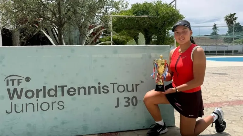 14 жасар қазақстандық  Албаниядағы турнирде ITF титулын жеңіп алды , сурет - Zakon.kz жаңалық 25.05.2026 13:12