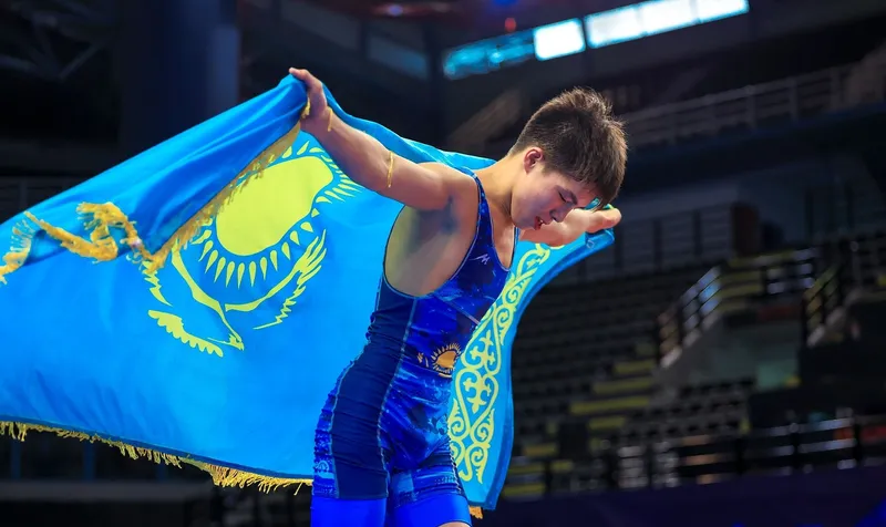 Қазақстан жасөспірімдер арасындағы күрес чемпионатында алғашқы алтын медалін жеңіп алды, сурет - Zakon.kz жаңалық 28.05.2026 22:11