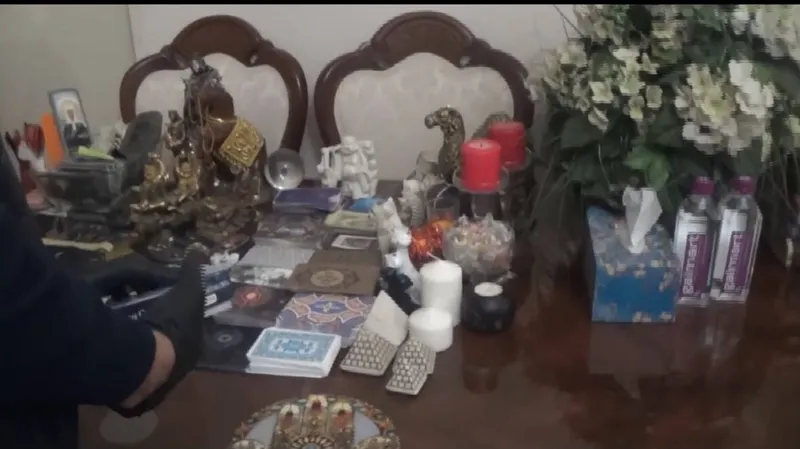 Астанада есірткіні заңсыз өсірді деген күдікпен таролог ұсталды