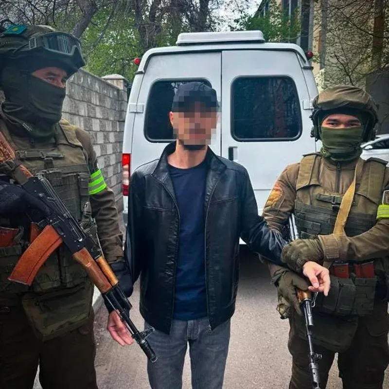 Жаңа мемлекет құруға және терроризмге шақырған: ҰҚК экстремистерді ұстады , сурет - Zakon.kz жаңалық 12.06.2026 12:40