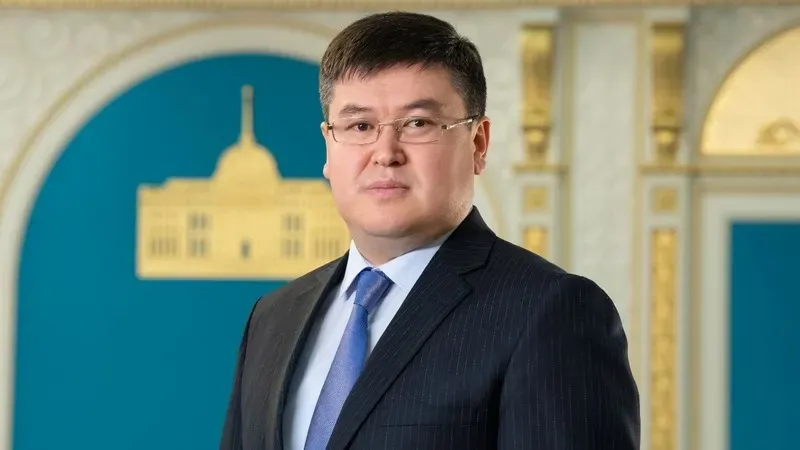 Мемлекет басшысы Қасым-Жомарт Тоқаев Әмірбек Оспанбековты Қазақстан Республикасы Президентінің Парламенттегі өкілдігінің басшысы қызметінен босатты.