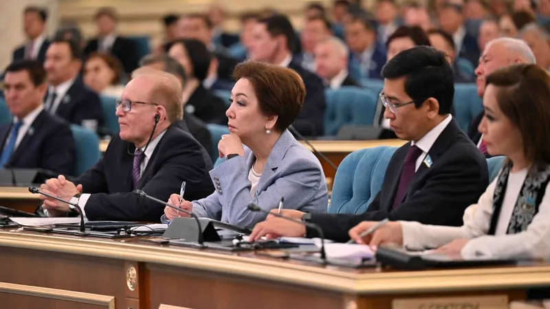 Халық Кеңесі мәслихаттар, қоғамдық кеңестер, сарапшылар мен азаматтық қоғам өкілдерін біріктіреді - Тоқаев, сурет - Zakon.kz жаңалық 30.06.2026 13:33
