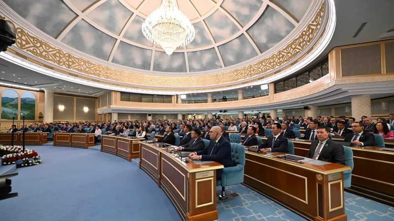 Кезекті әкімшілік реформа деп түсінуге болмайды – Президент конституциялық реформалардың маңызын атады