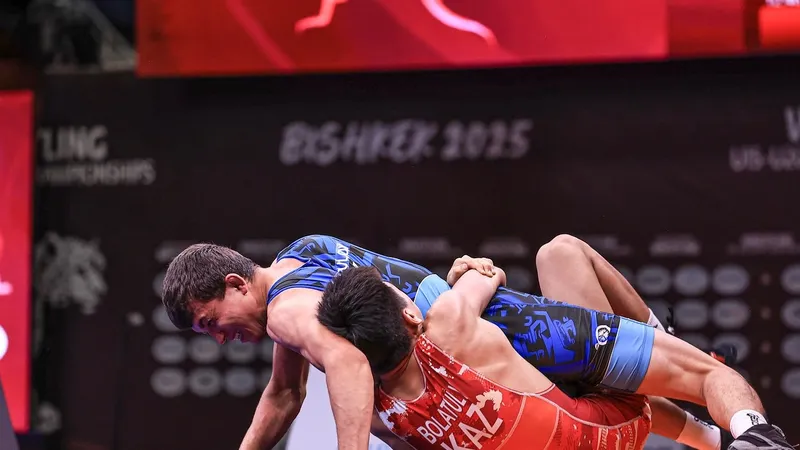 Қазақстандық балуандар U20 Азия чемпионатында тағы үш медаль жеңіп алды, сурет - Zakon.kz жаңалық 02.07.2026 19:06
