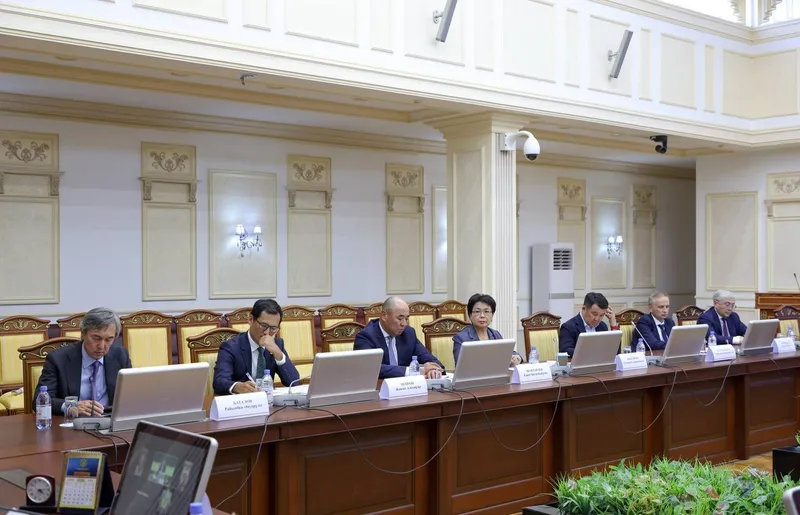 Бас прокуратура Инвесторларды қорғау жөніндегі сарапшылық кеңестің жұмысын бастады, сурет - Zakon.kz жаңалық 03.07.2026 11:42