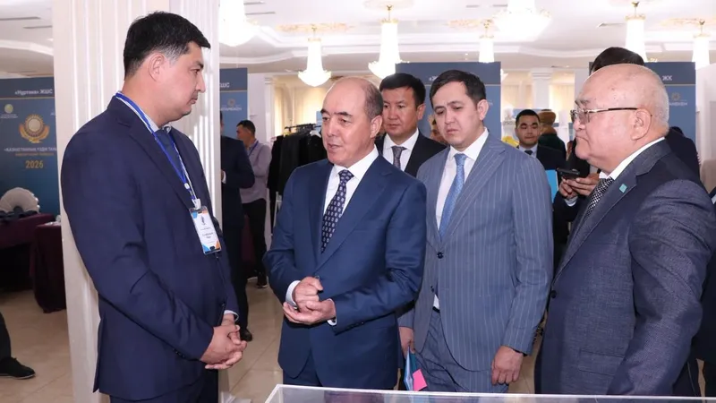 Oблыс әкімі Нариман Төреғалиевтің қатысуымен , сурет - Zakon.kz жаңалық 10.07.2026 12:48