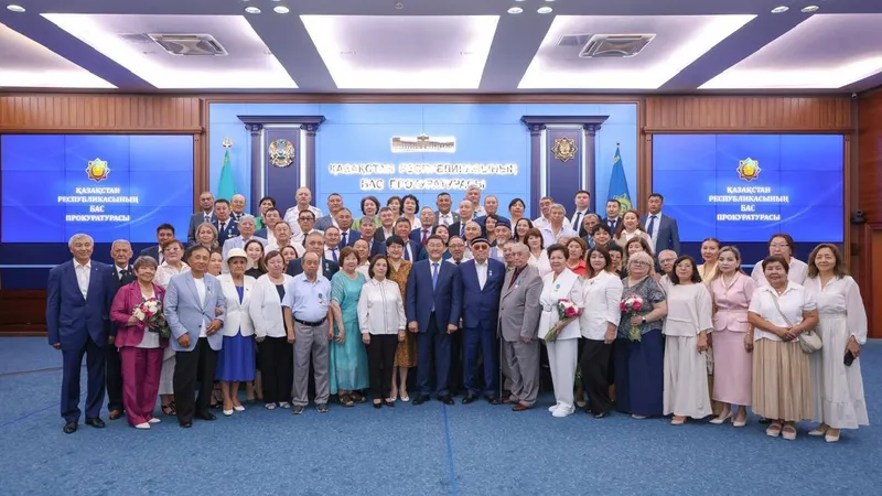 Бас прокуратура, Берік Асылов, Заң мен Тәртіп, прокуратура органдарының ардагерлері, сурет - Zakon.kz жаңалық 15.07.2026 19:36
