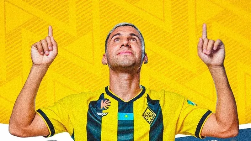 "Қайрат" сапынан бір футболшы кетеді