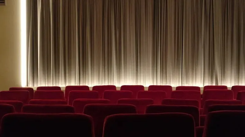 Премьер-министрдің орынбасары – Мәдениет және ақпарат министрінің 2026 жылғы 20 шілдедегі бұйрығымен креативті индустрияға жататын экономикалық қызмет түрлерінің тізбесіне толықтырулар енгізілді, деп хабарлайды Zakon.kz., сурет - Zakon.kz жаңалық 23.07.2026 14:05