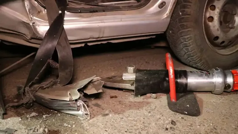 Жол апаты, Ақтөбе облысы, Самара – Шымкент, тас жол, BMW, жүк көлігі, қайғылы оқиға