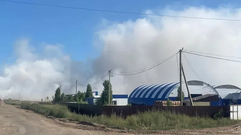 Оралда полигондағы өртке байланысты төтенше жағдай режимі енгізілді, сурет - Zakon.kz жаңалық 28.07.2026 17:40