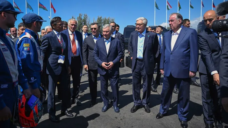 ОА елдерінің президенттері, Қырғыстан, су-моторлы спорты, әлем чемпионаты, гран-при кезеңі, ашылу салтанаты, сурет - Zakon.kz жаңалық 01.08.2026 13:46