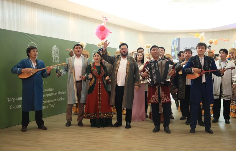 Шымкентте 100-ге жуық өнерпаз Абай әндерін шырқады, сурет - Zakon.kz жаңалық 10.08.2026 20:50