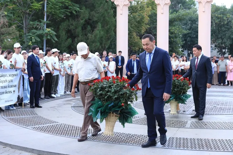 Шымкентте хакім Абайдың күні айрықша аталып өтуде , сурет - Zakon.kz жаңалық 10.08.2026 12:25