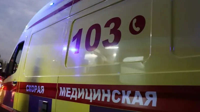 Жедел жәрдем, Павлодар облысы, Ақсу, әйел адам, сауда үйі, шатыр, секіру, құтқару , сурет - Zakon.kz жаңалық 12.08.2026 20:23