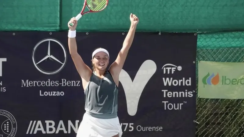 Соня Жиенбаева, теннис, Испания, World Tennis Tour Women 35, сурет - Zakon.kz жаңалық 16.08.2026 17:52