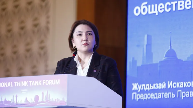 Қазақстан біртіндеп сандық өсімге бағытталған міндеттен адам әл-ауқаты, өмір сапасы және мүмкіндіктерді кеңейту басты орын алатын қоғамдық дамудың жаңа сапасына көшуде. , сурет - Zakon.kz жаңалық 21.08.2026 14:15