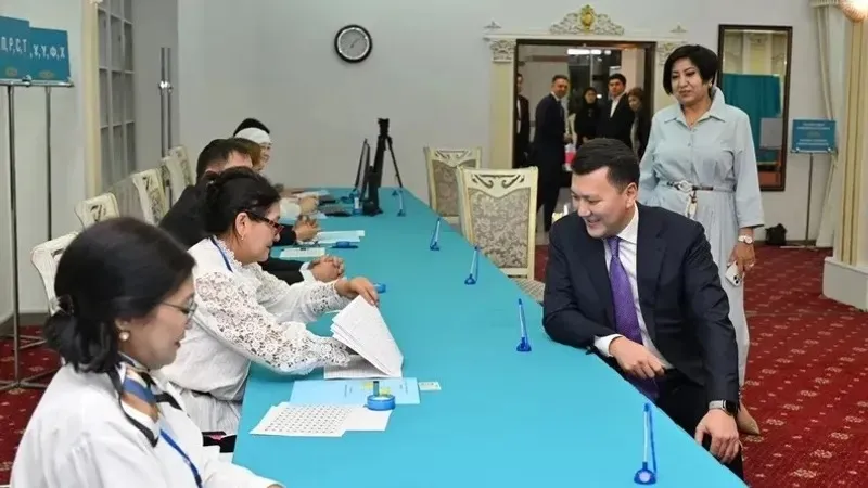 Ерлан Қарин, сурет - Zakon.kz жаңалық 23.08.2026 12:03
